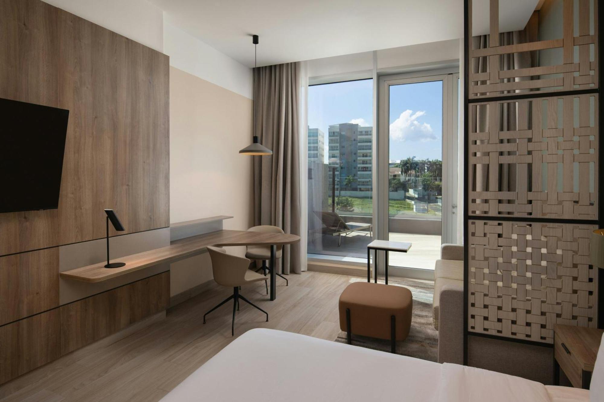 Residence Inn By Marriott Santiago De Los Caballeros Exterior foto